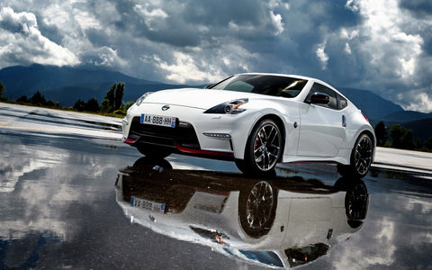 WHITE NISSAN 370Z REFLECTIONS GICLEE CANVAS ART PRINT POSTER